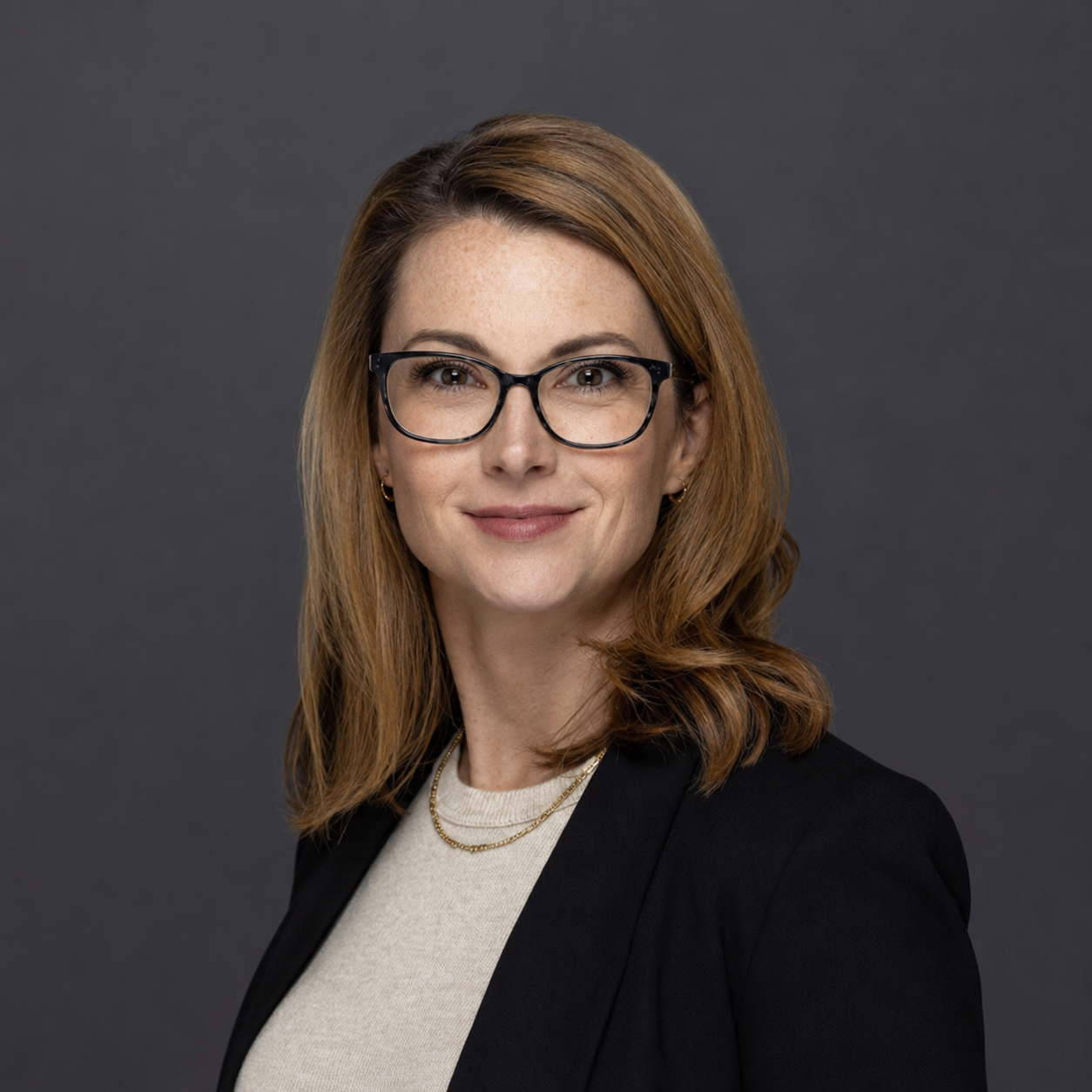Anna McClure headshot